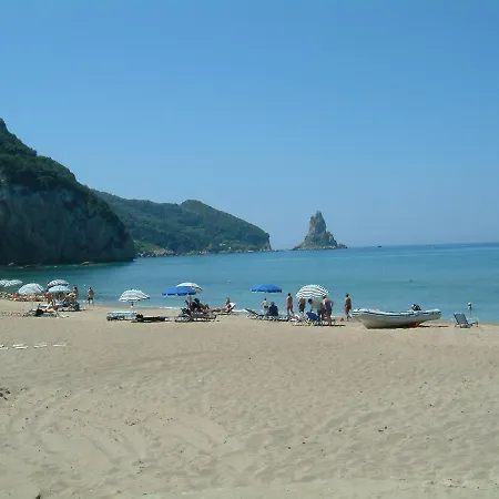 Beachfront Yannis On Agios Gordios 度假居 阿齐欧斯·贡多斯